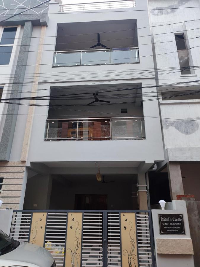 Rahul'S Castle Guest House Вишакхапатнам Экстерьер фото